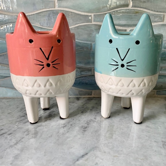 Other - Ceramic Cat Planter Flower Pot W/ Legs in Pink